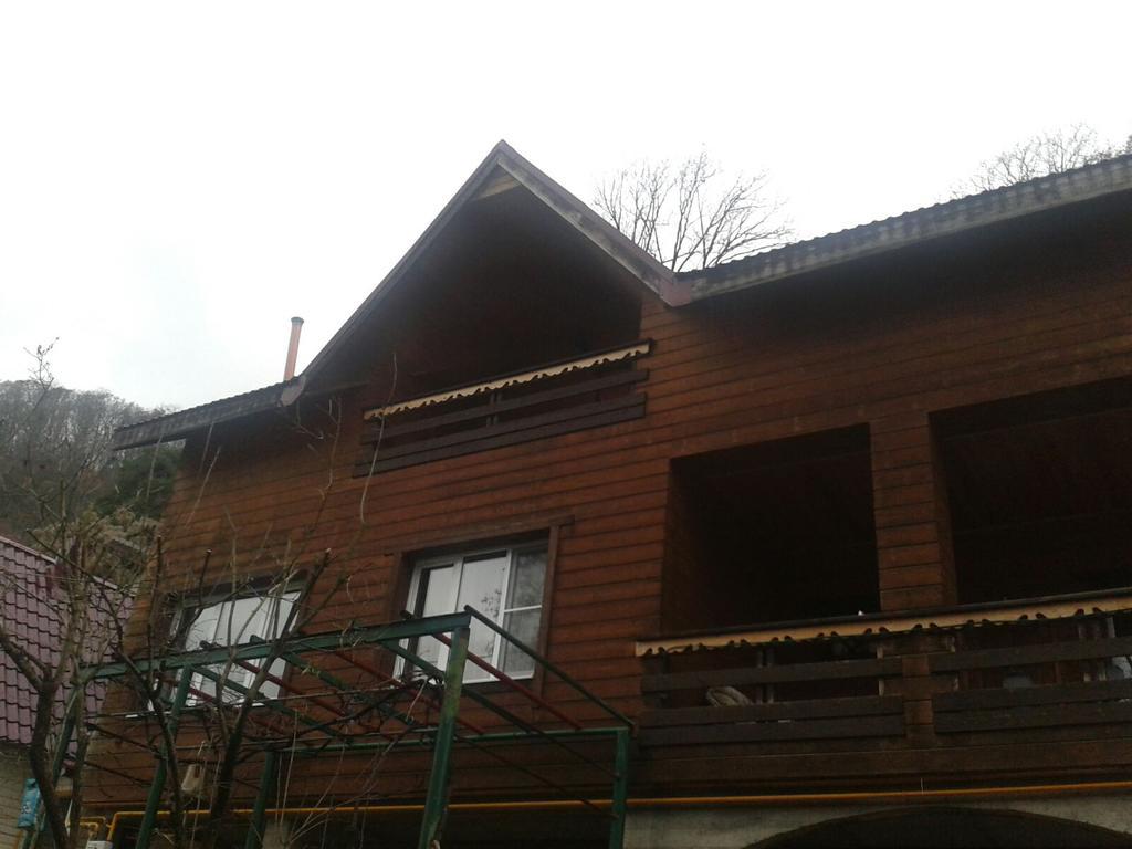 Guest House At Krasnaya Polyana Krasnaya Polyana (Krasnodar Krai) Bagian luar foto